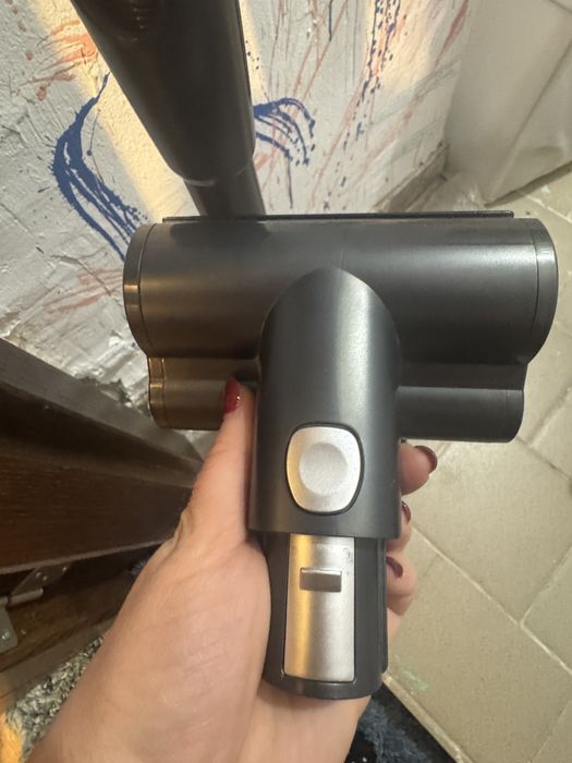 Вертикална прахосмукачка Levoit VortexIQ 40 Flex