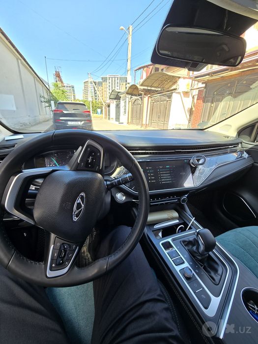 Срочно продаётся машина.     Chery arrizo 6pro