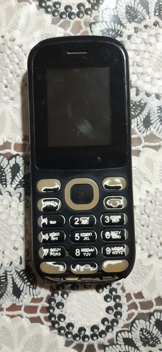 Ishlamaydigan telefonlar sotiladi hammasi