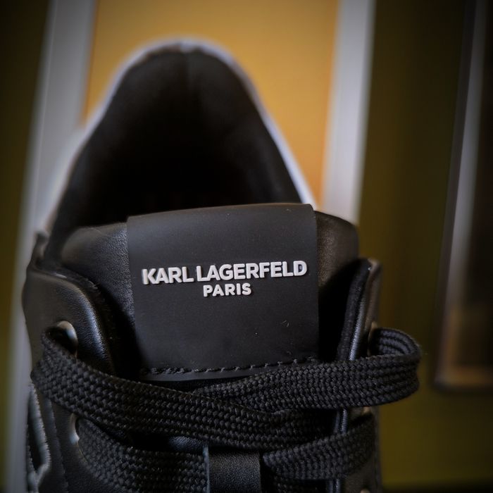 Фирменные.Оригинальные.Привозные кроссовки  KARL LAGERFELD