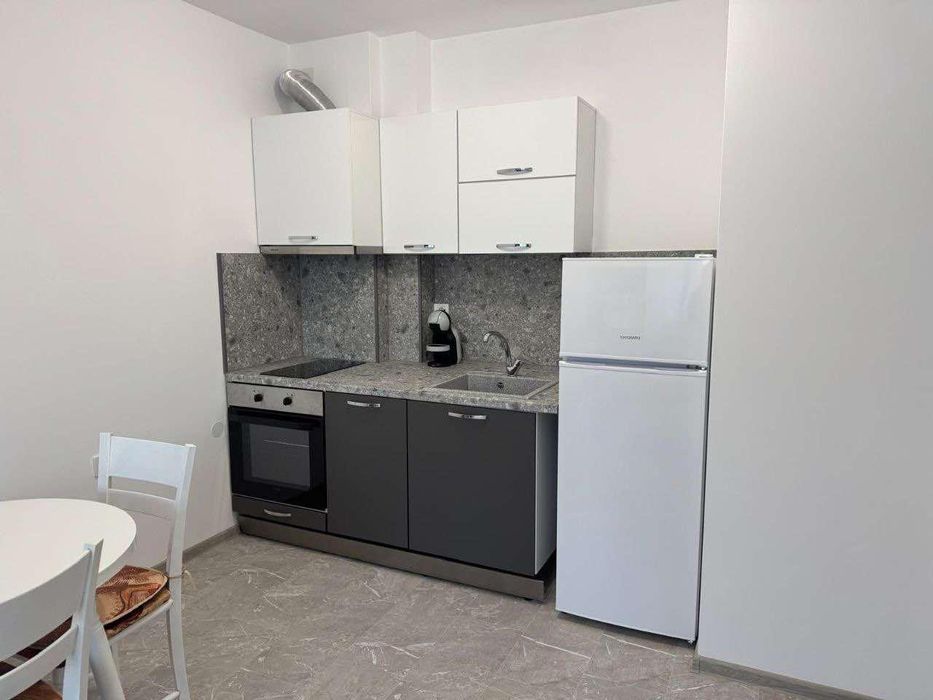 Дава се под наем Двустаен апартамент в Варна, Победа - 55 кв.м за 700 € - Снимка #3