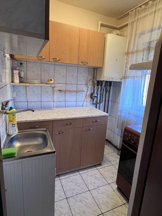 Vand apartament 2 camere