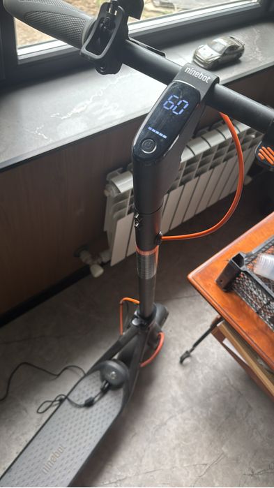 электросамокат ninebot kickscooter f40