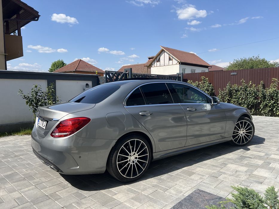 Mercedes-Benz C Class,pachet Amg/Trapa panoramica/Burmester