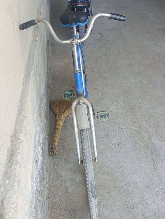 Velosiped sotiladi narxini kelishamiz
