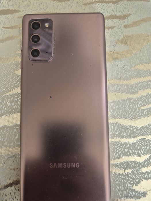 Samsung Note 20       .