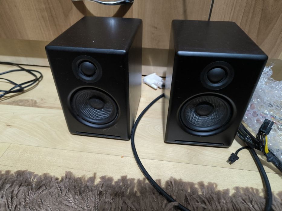 Boxe active Audio Pro ,audioengine