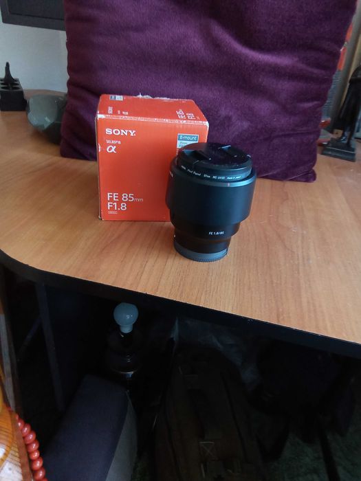 Продавам обектив Sony FE 85 F1,8