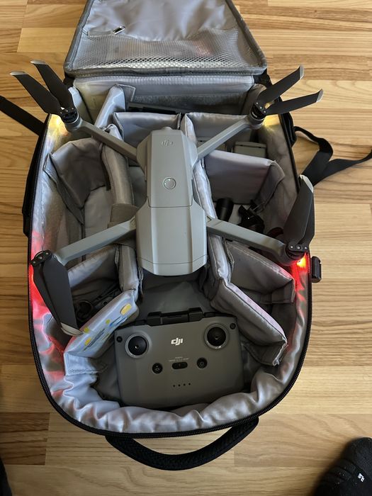 Продавам Дрон Dji mavic air 2 combo