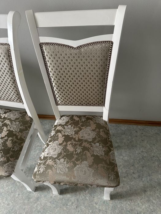 Стул для гостиной