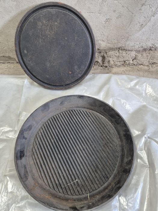 Сковорода гриль с крышкой