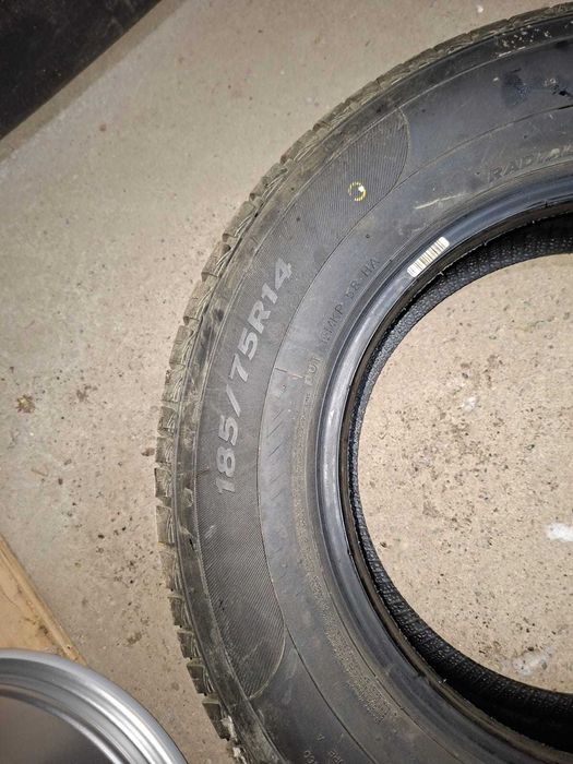 Продам летнюю резину