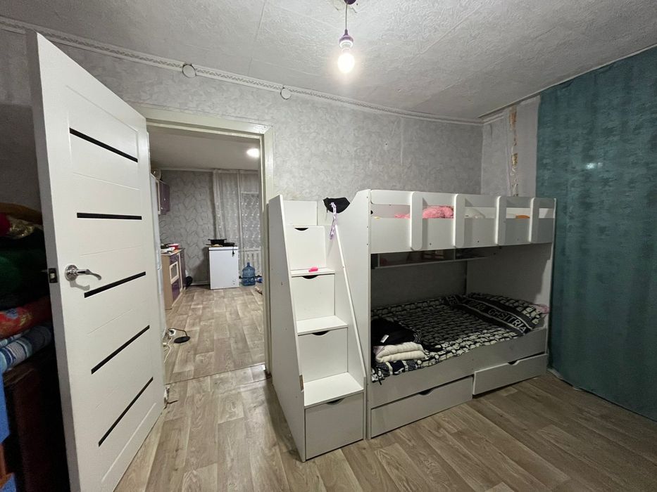 Часть дома,продаем в центре Сортировке