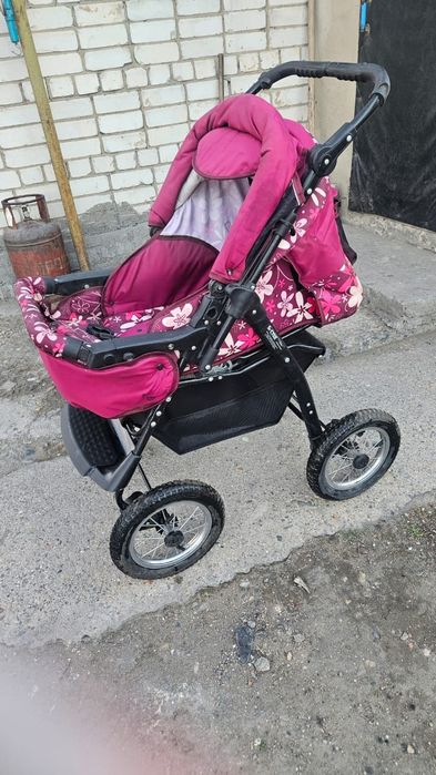 Продам коляску за 20000