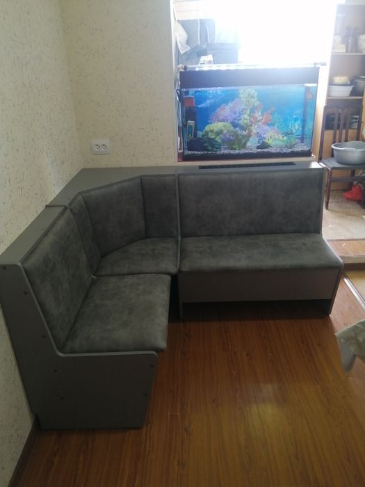 Кухонный уголок по размеру заказчика.