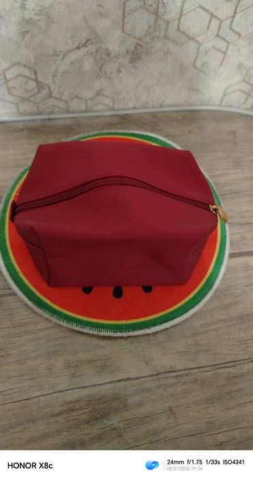 Продаю женские мини сумки