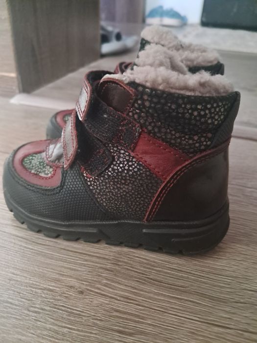 Зимние ботинки для девочек