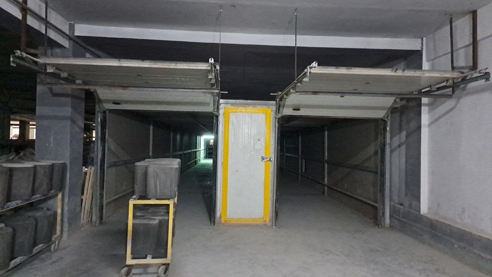 Чиназский район готовое производство 11430кв.м.3,716га территории.