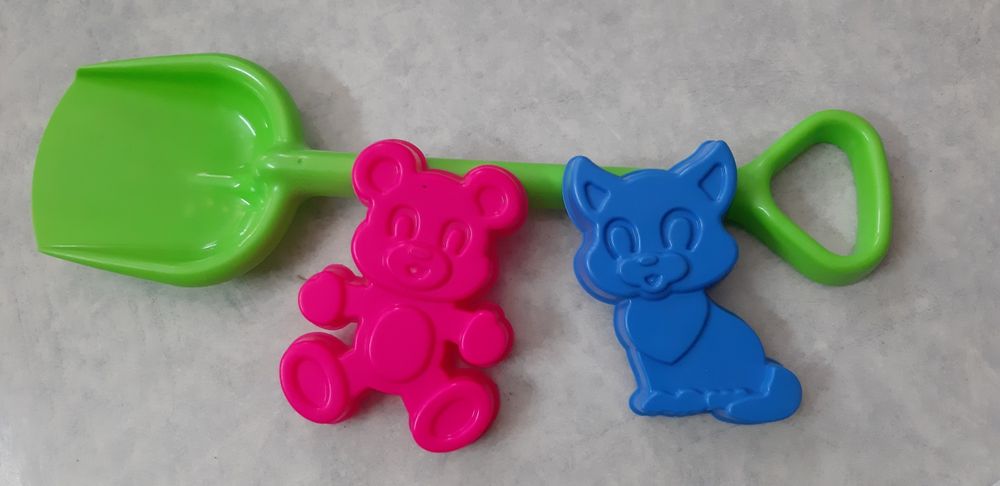 Игрушки по 1000 тг