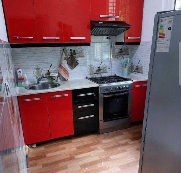 Olmazor Beruniy metro yaqinida 2xonali uy ijaraga beriladi.