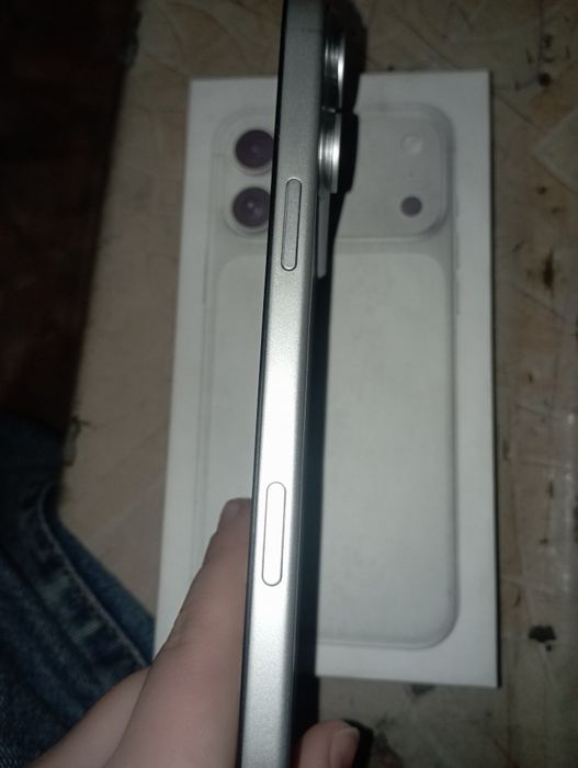 Айфон 17 про Макс