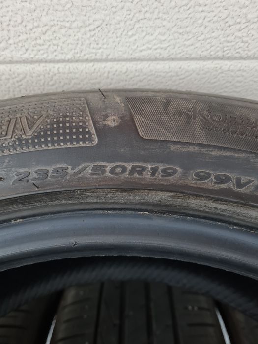 Летни гуми 4 броя HANKOOK VentusS1 Evo2 235 50 R19 дот 0121