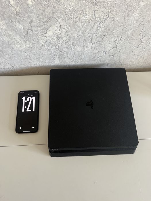Продам PS4 + ТВ + Iphone 12 128GB