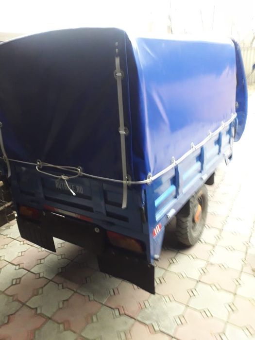 Трицыкл грузовой самосвал