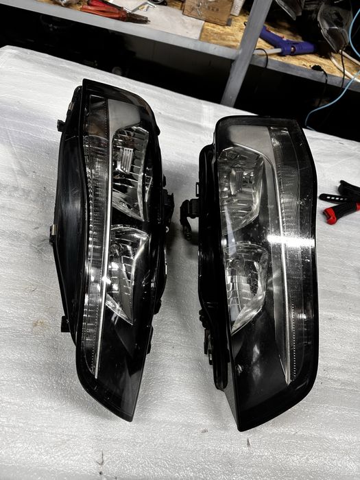 Faruri stânga dreapta audi a4.b8 facelift.8k0941003.AB.