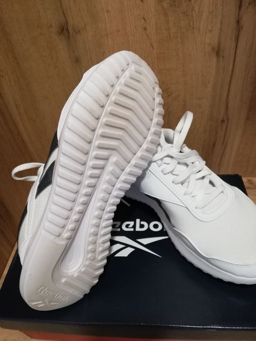 Дамски Маратонки 24см стелка