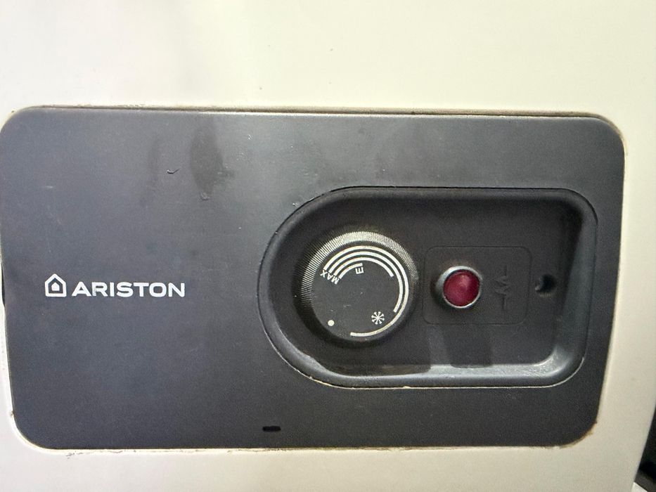 Боллер, водонагреватель