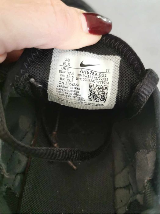 Оригинални маратонки Nike