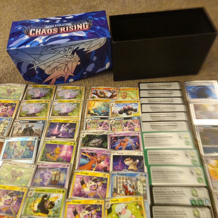 Pachet Pokemon Chaos Rising Box