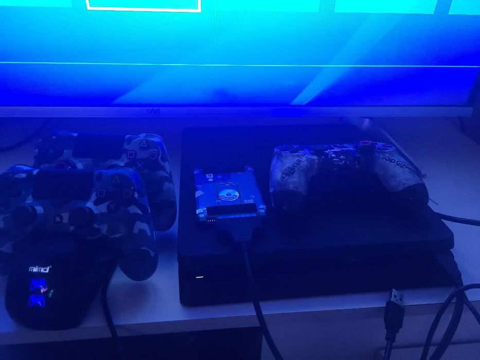 Ps4 slim sotiladi