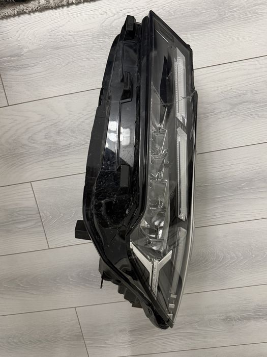 Фары Geely Coolray 2025