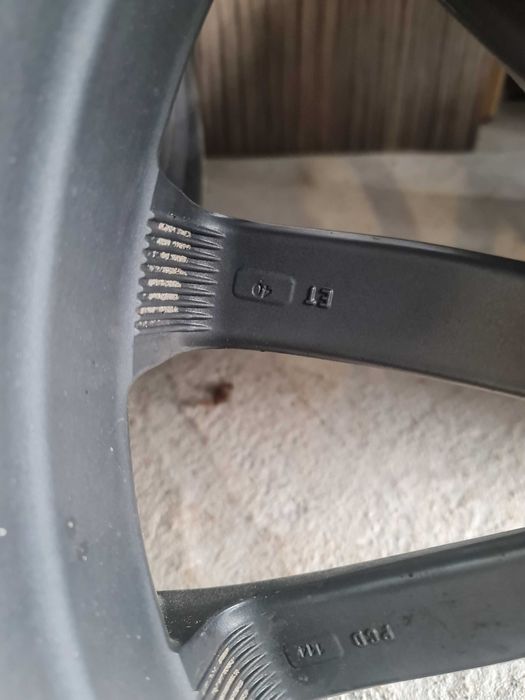 Джанти с гуми 19 цола / 5х 114,3