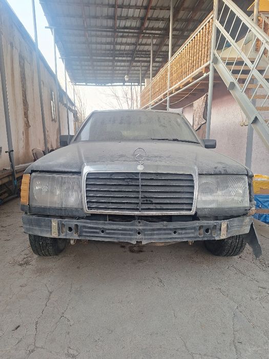 Продам мерседес 124