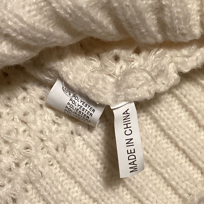 Разкошен пуловер с пайети и обемни ръкави