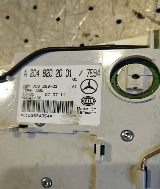 Lampa plafon fata A204 820 20 01 Mercedes-Benz C-Class W204/S204