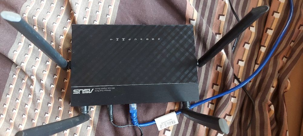 Рутер Asus RT-AC1300G Plus, 2.4GHz/ 5GHz