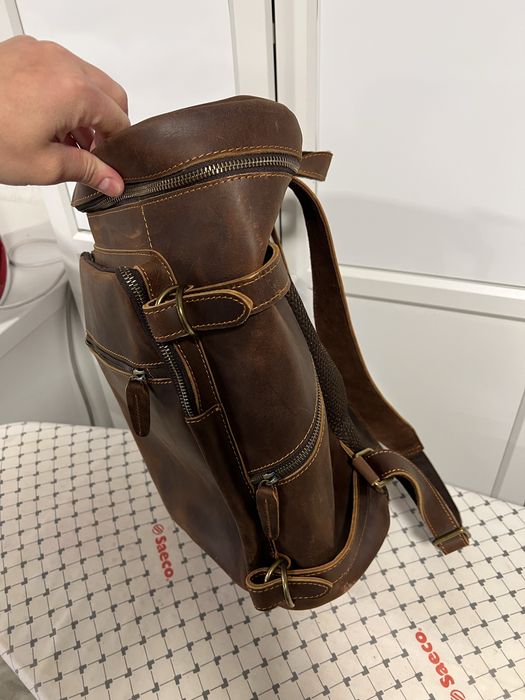 Ghiozdan din piele naturala