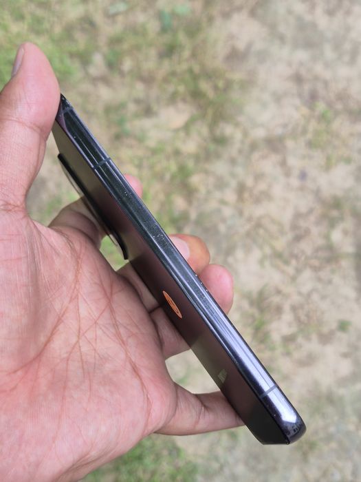 Samsung S22. 5G  8/256gb