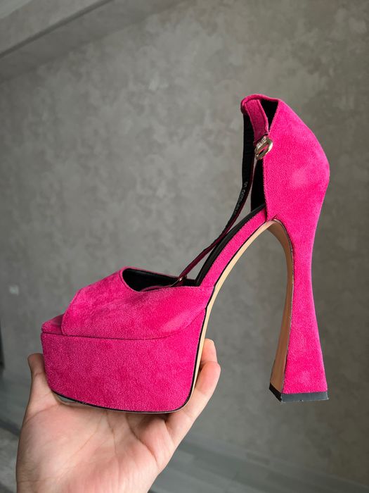 босоножки на платформе