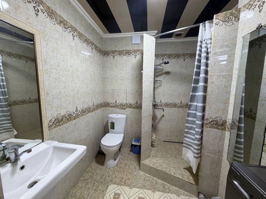 Novostroyka 2/4/8 Evroremont (50m) Parus Metro M Ulugbek Uy sotiladi!