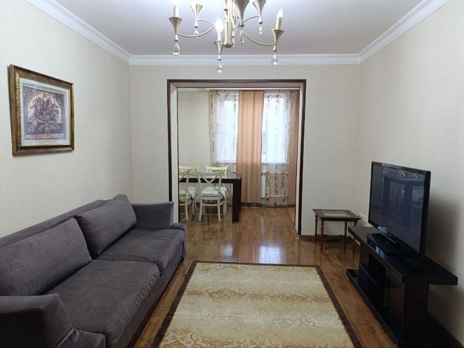 Продаётся квартира в престижном районе м. Космонавтов