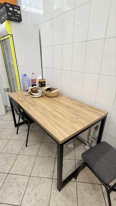 Диван стол жарты бағасында