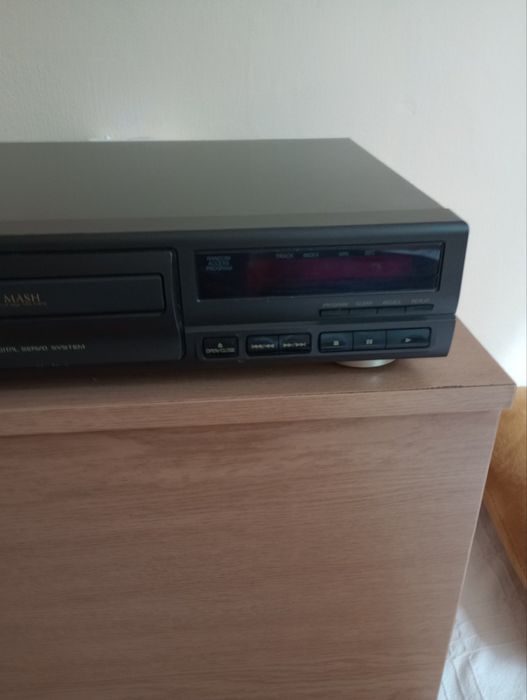 Плеър, дек  Tehnics