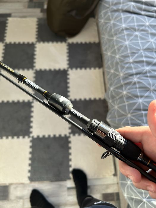 Чисто нова Спининг въдица