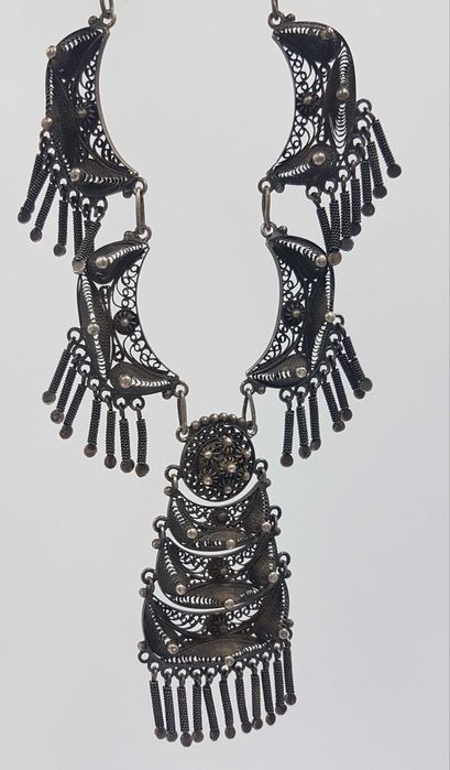 Splendid colier antic/podoaba veche orientala din argint