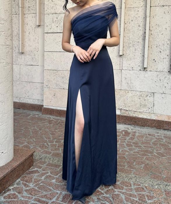 Платье вечернее 42,44р